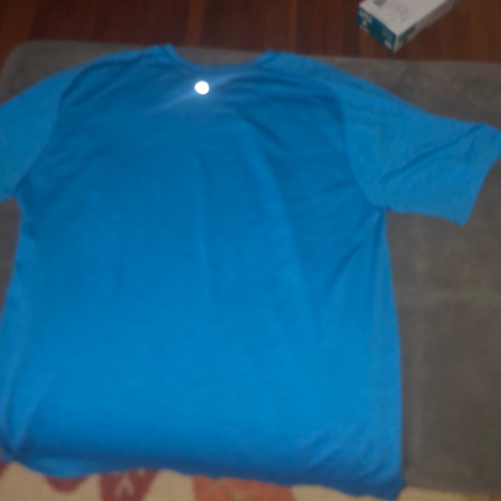 Lululemon - Picture 2 of 2